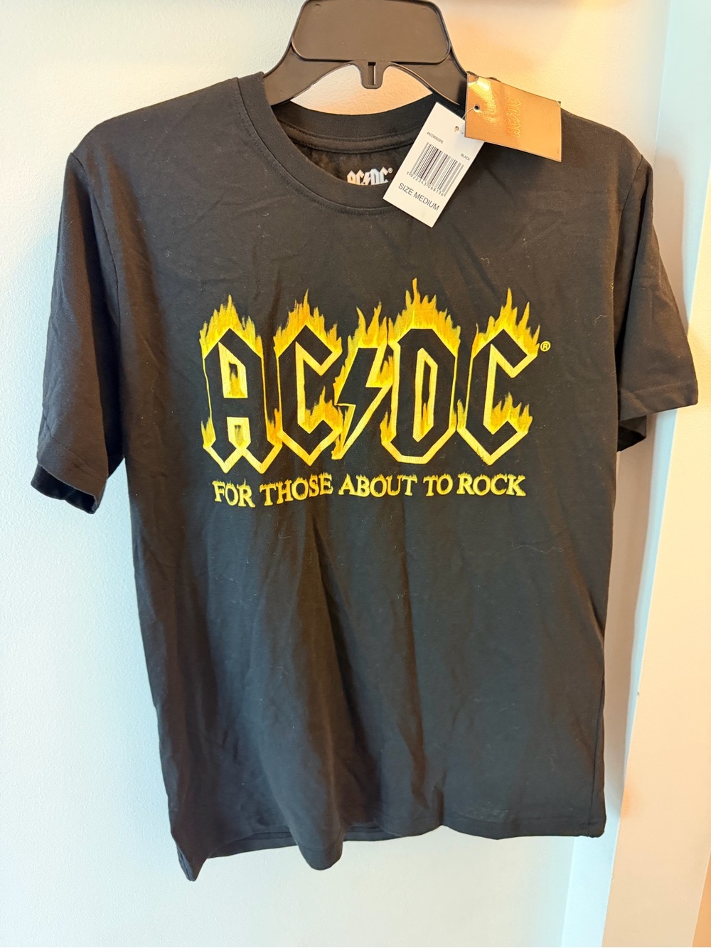 AC/DC men Black Graphic Tee - Yellow Flame Logo